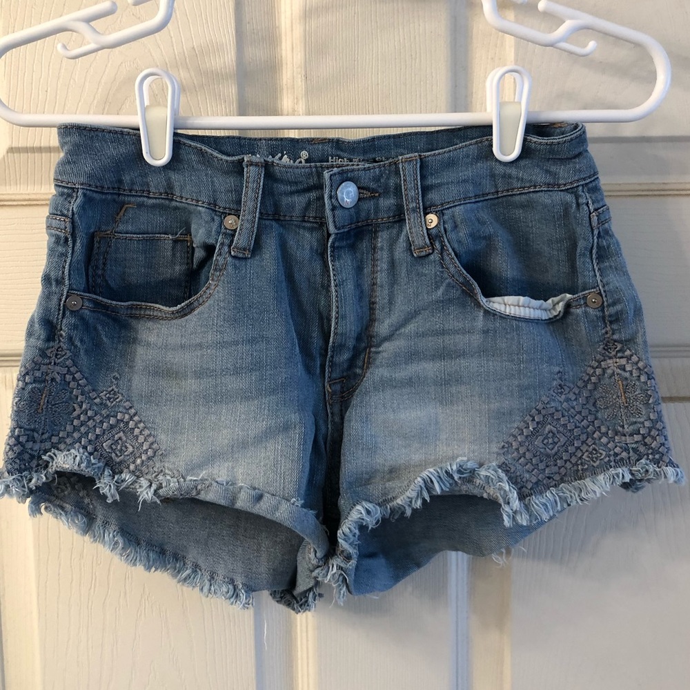 Light Jean Shorts